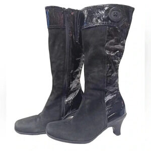La Canadienne Leather Suede Heeled Boots  Size 7M